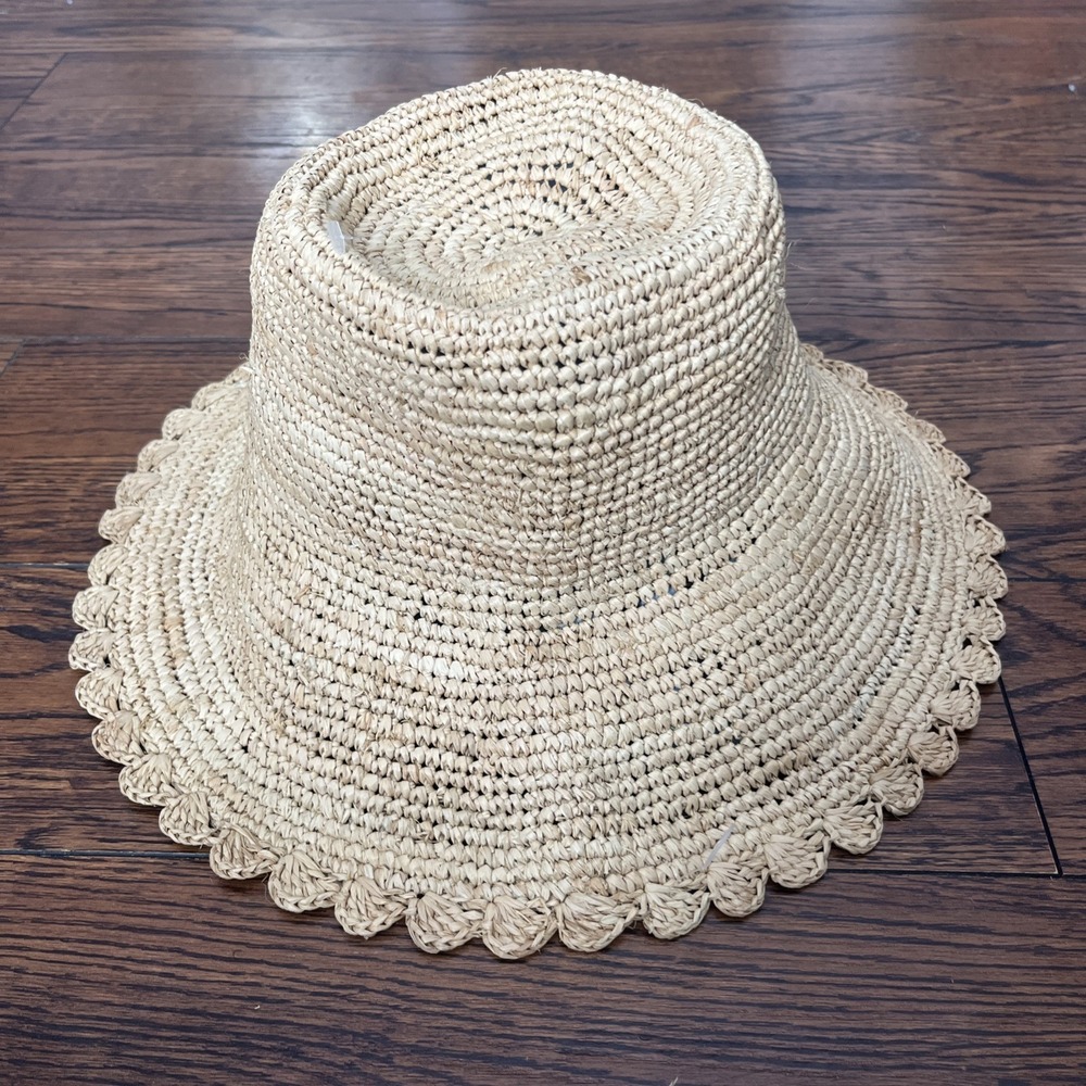 *NWT* Wyeth by Todd Magill Cream Crochet Hat